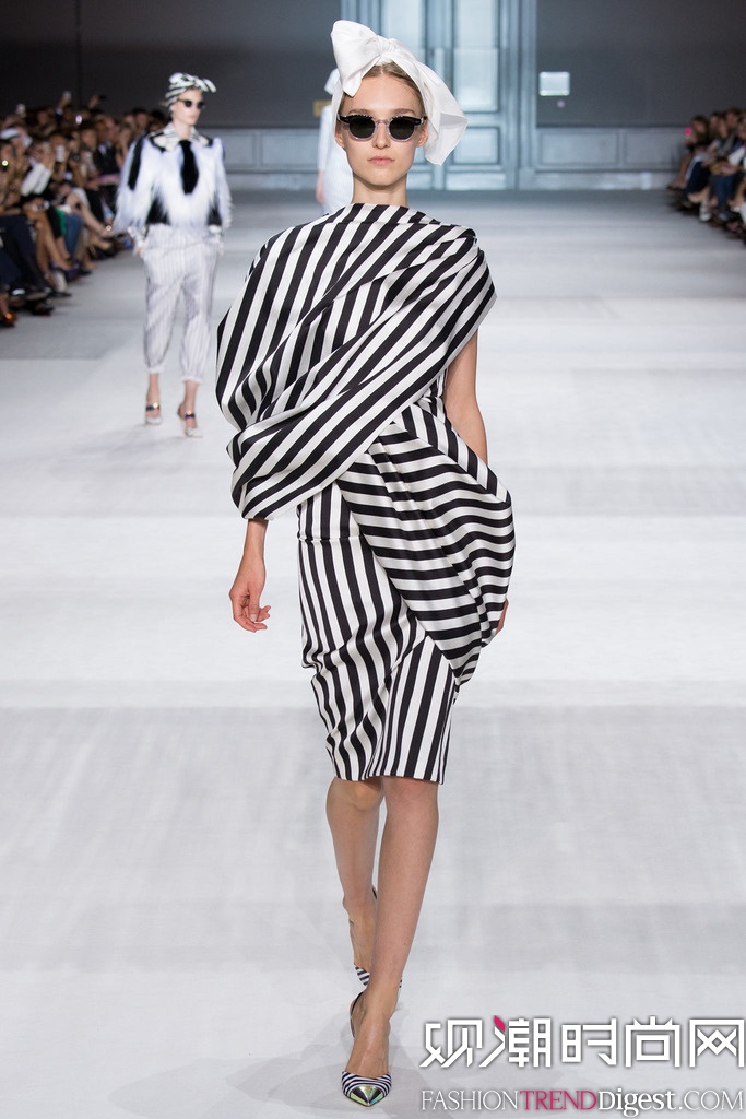 Giambattista Valli 2014ﶬʱװܸ߶㳡ͼƬ