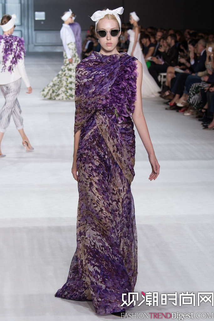 Giambattista Valli 2014ﶬʱװܸ߶㳡ͼƬ