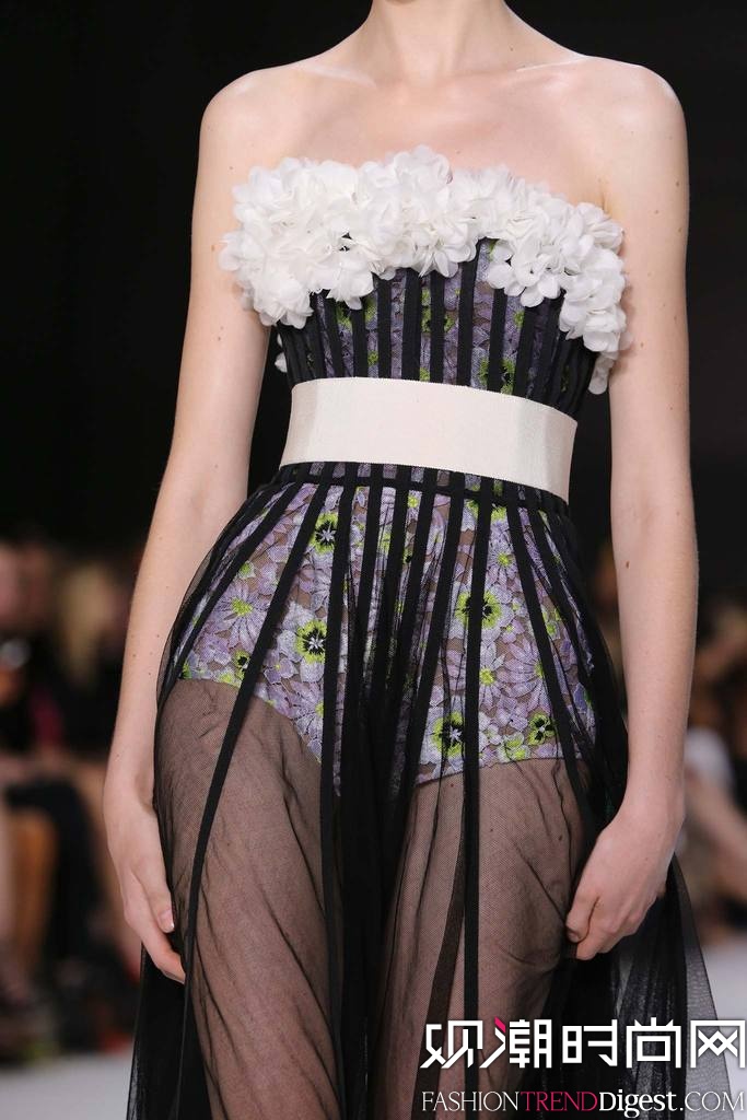 Giambattista Valli 2014ﶬʱװܸ߶㳡ͼƬ