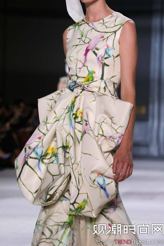 Giambattista Valli 2014ﶬʱװܸ߶㳡ͼƬ