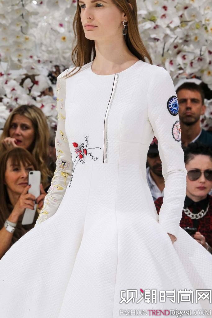 Christian Dior 2014ﶬʱװܸ߶㳡ͼƬ