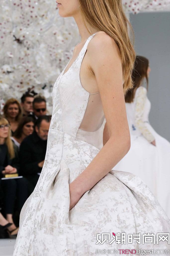 Christian Dior 2014ﶬʱװܸ߶㳡ͼƬ