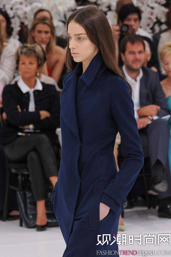 Christian Dior 2014�ﶬ����ʱװ�ܸ߶��㳡����ͼƬ