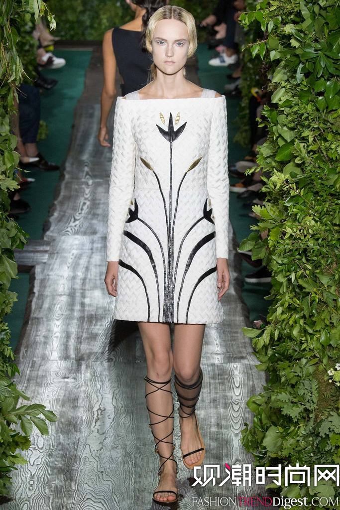 Valentino 2014ﶬʱװܸ߶㳡ͼƬ