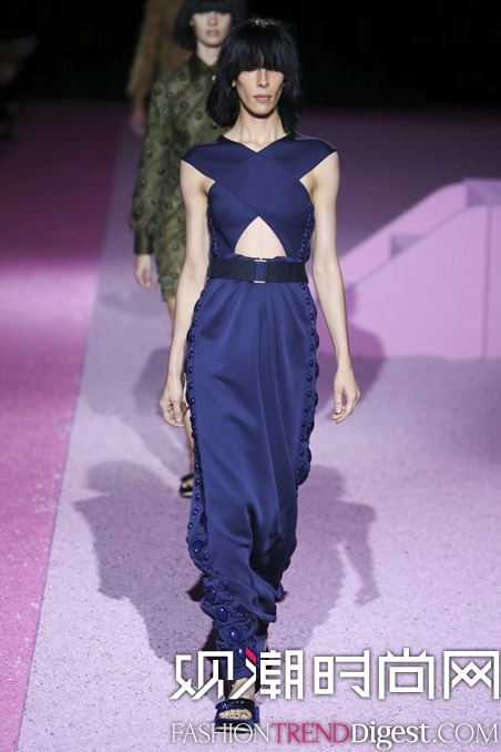 Marc Jacobs 2015����ŦԼʱװ���㳡����ͼƬ
