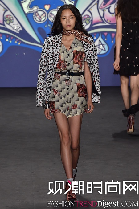 Anna Sui 2015ŦԼʱװ㳡ͼƬ