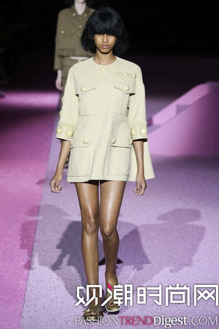 Marc Jacobs 2015����ŦԼʱװ���㳡����ͼƬ