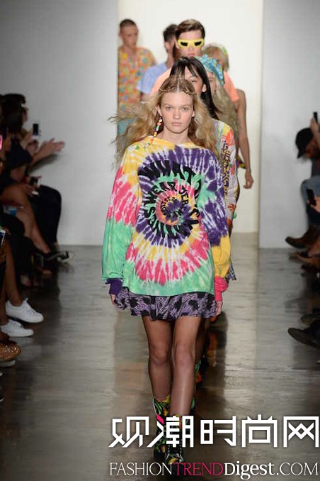 Jeremy Scott 2015ļ~sr(sh)b(chng)DƬ