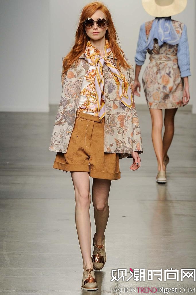 Karen Walker 2015ŦԼʱװ㳡ͼƬ