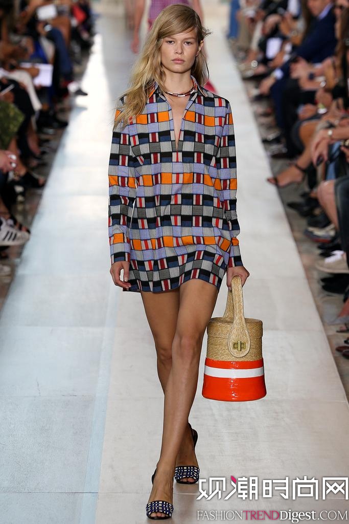 Tory Burch 2015ŦԼʱװ㳡ͼƬ