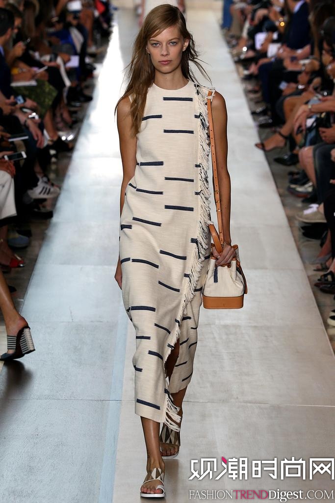 Tory Burch 2015ŦԼʱװ㳡ͼƬ