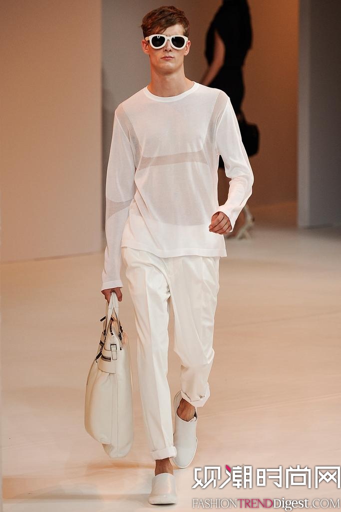 Porsche Design 2015ļ~srbDƬ