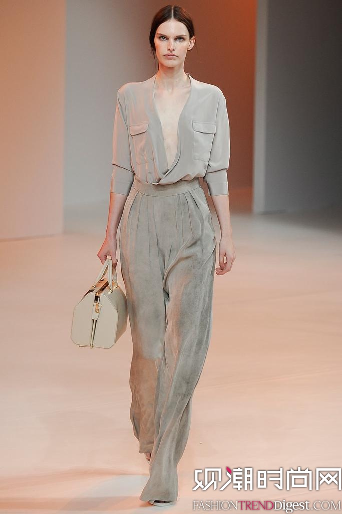 Porsche Design 2015ļ~srbDƬ