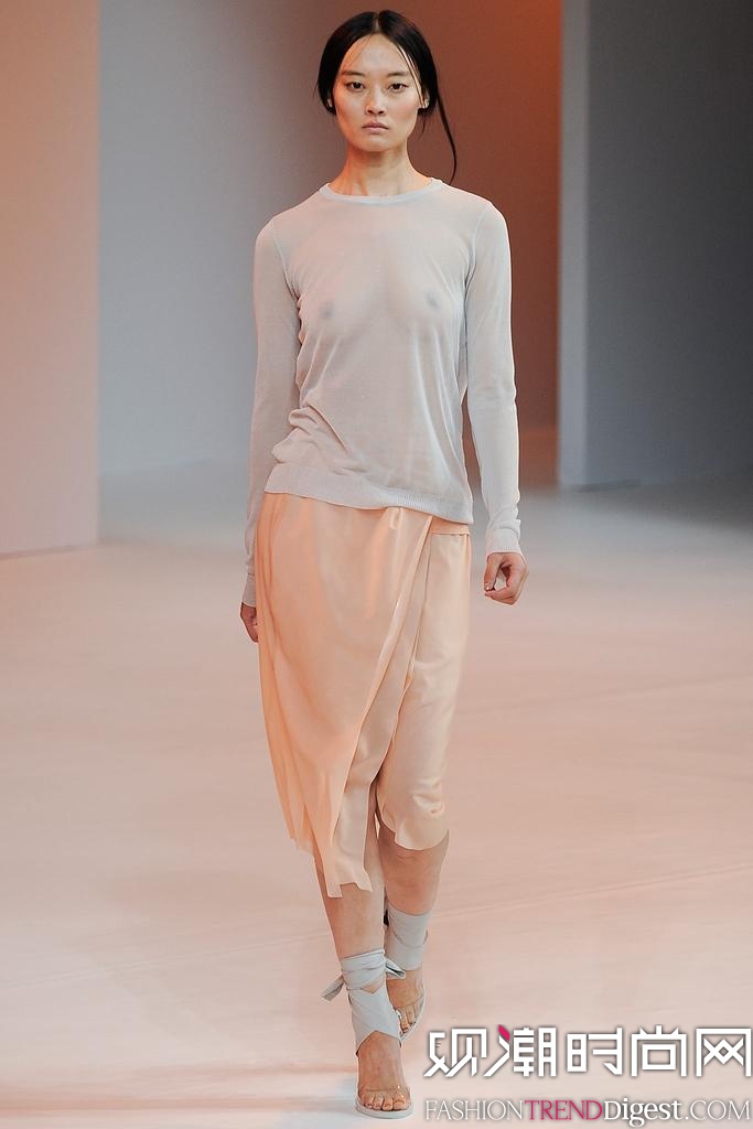 Porsche Design 2015ļ~srbDƬ