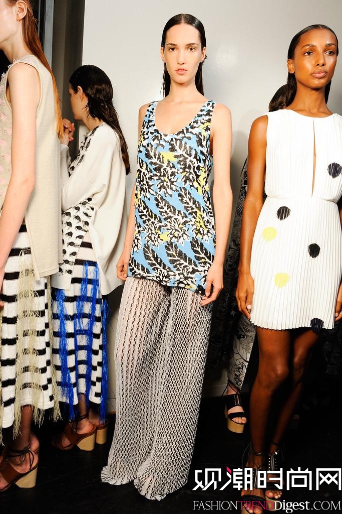 Thakoon 2015ļ~srbDƬ