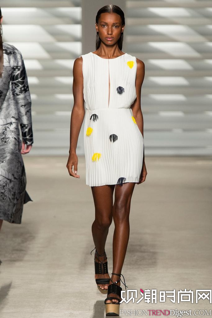 Thakoon 2015ļ~sr(sh)b(chng)DƬ