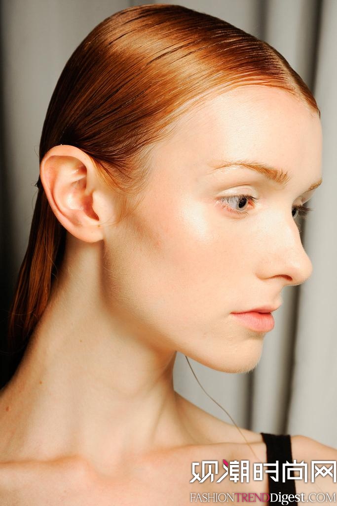 Thakoon 2015ļ~srbDƬ