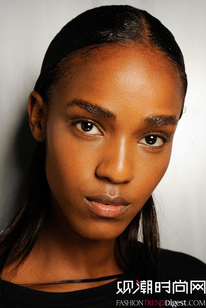 Thakoon 2015ļ~srbDƬ