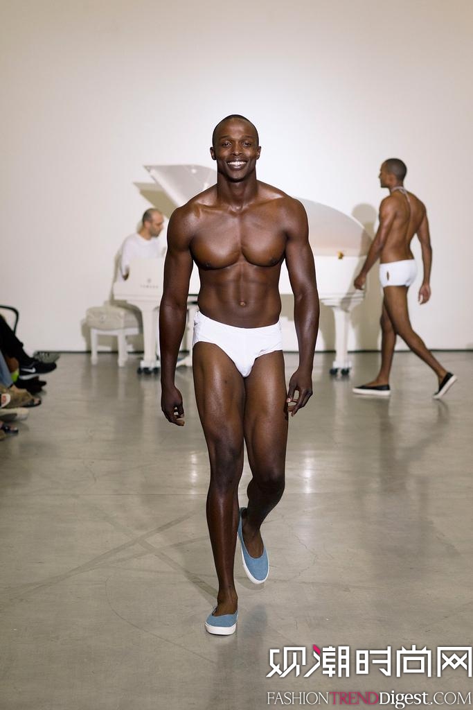 Telfar 2015ŦԼʱװ㳡ͼƬ