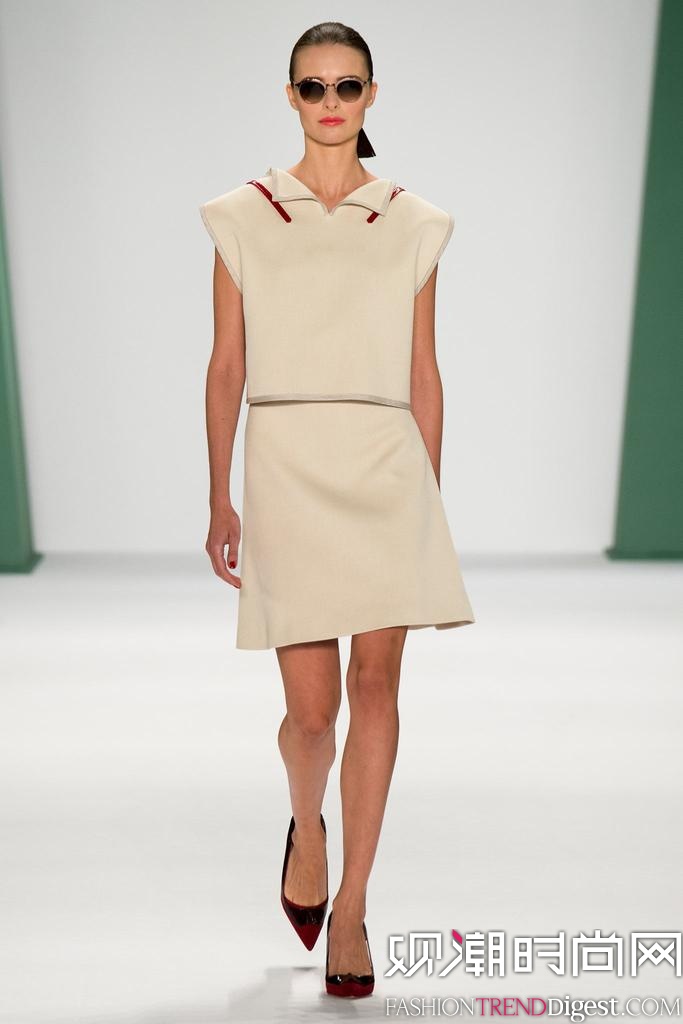 Carolina Herrera 2015ļ~srbܸDƬ