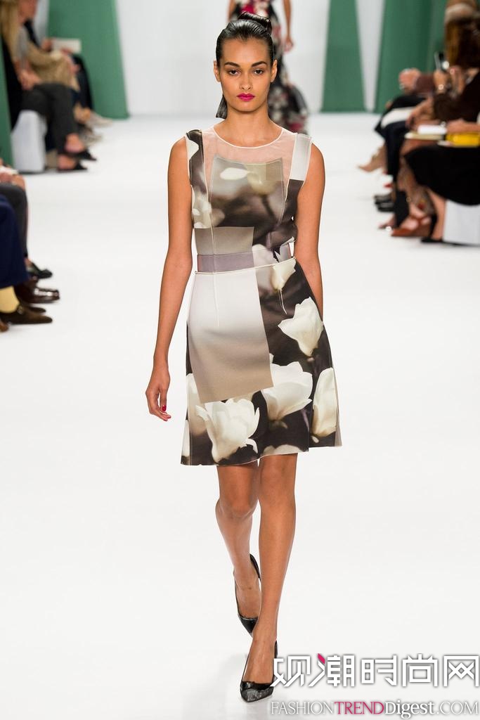 Carolina Herrera 2015ļ~srbܸDƬ