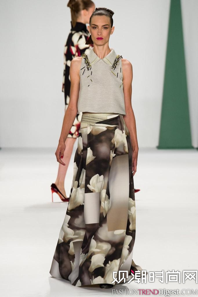 Carolina Herrera 2015ļ~srbܸDƬ