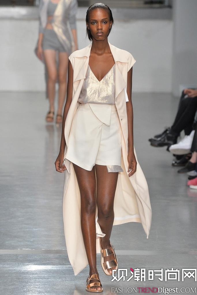 Richard Nicoll 2015ĂؕrbDƬ