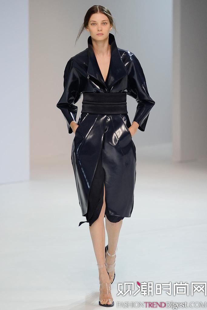 Porsche Design 2015ļ~srbDƬ