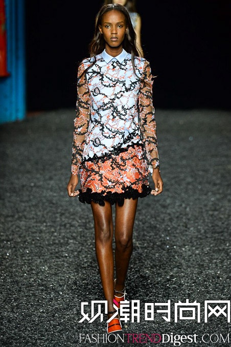 Mary Katrantzou 2015׶ʱװ㳡ͼƬ