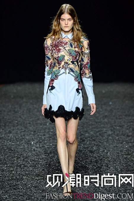 Mary Katrantzou 2015׶ʱװ㳡ͼƬ