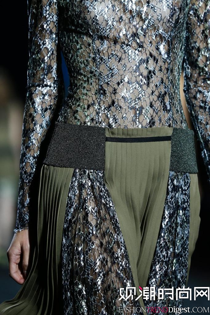 Mary Katrantzou 2015׶ʱװ㳡ͼƬ