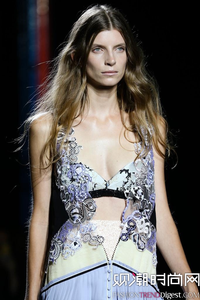 Mary Katrantzou 2015׶ʱװ㳡ͼƬ