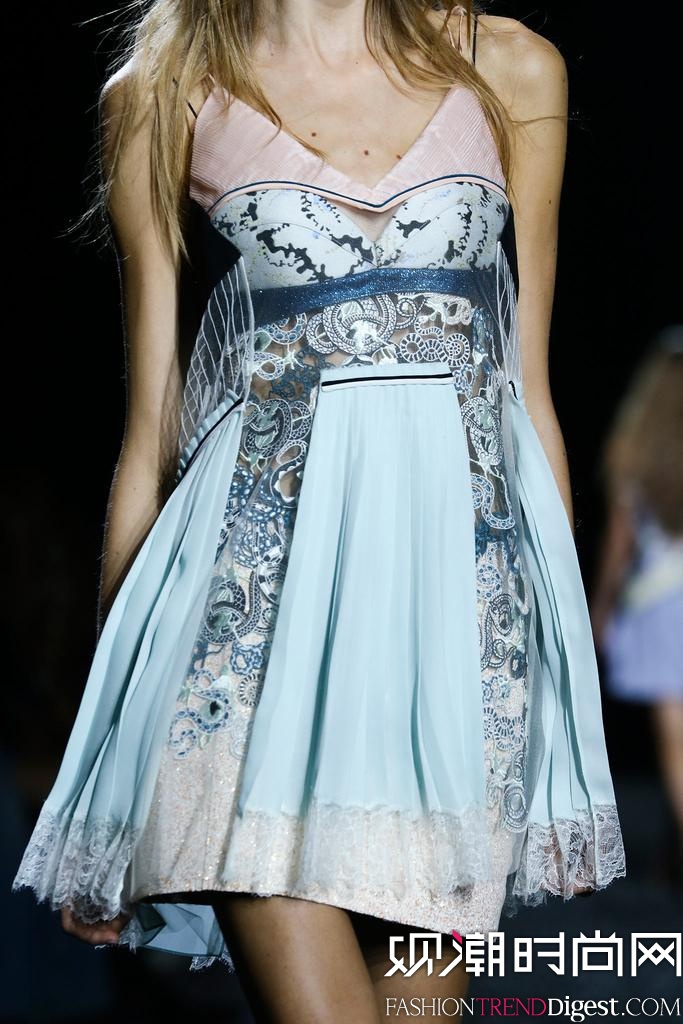 Mary Katrantzou 2015׶ʱװ㳡ͼƬ