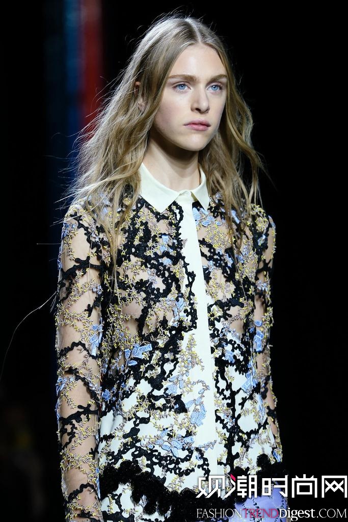 Mary Katrantzou 2015׶ʱװ㳡ͼƬ