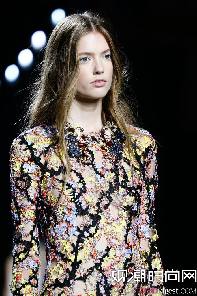 Mary Katrantzou 2015׶ʱװ㳡ͼƬ