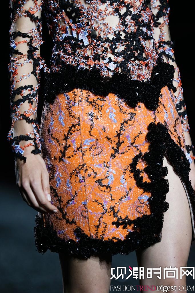 Mary Katrantzou 2015׶ʱװ㳡ͼƬ