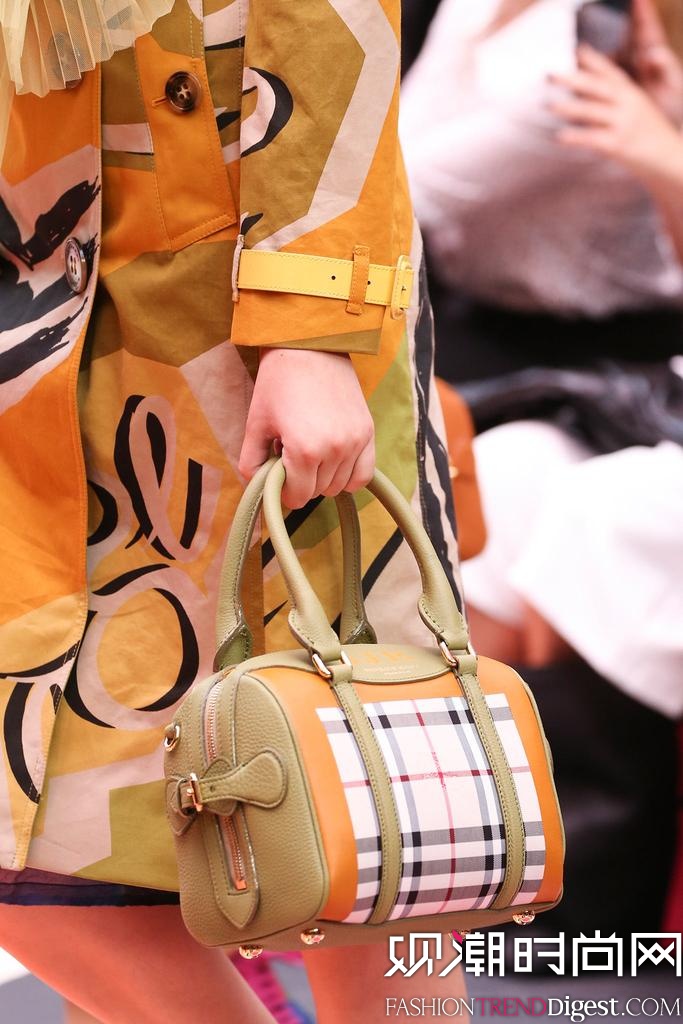 Burberry Prorsum 2015׶ʱװ㳡ͼƬ