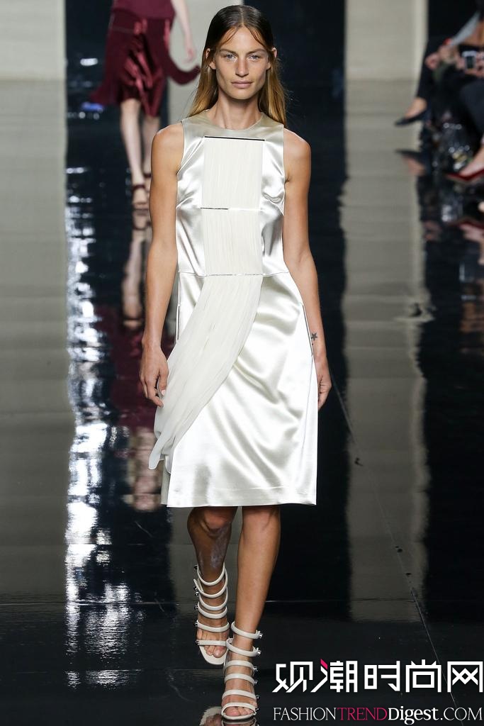 Christopher Kane 2015׶ʱװ㳡ͼƬ