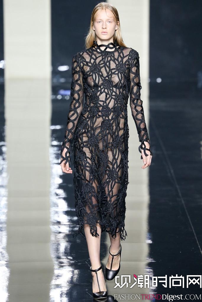 Christopher Kane 2015׶ʱװ㳡ͼƬ