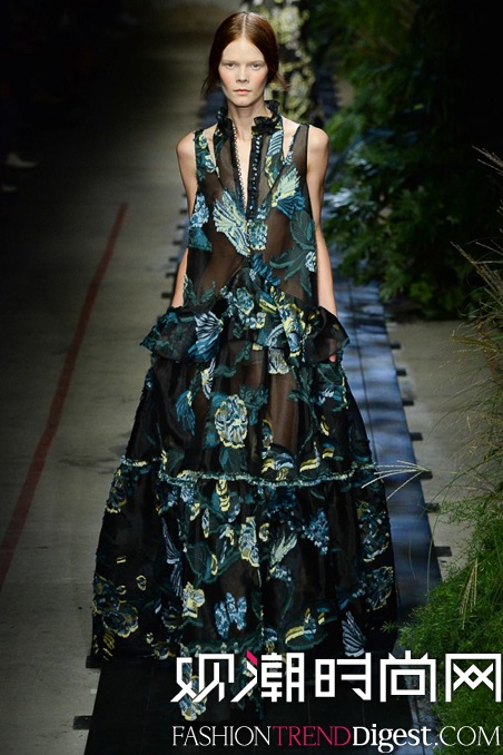 Erdem 2015׶ʱװ㳡ͼƬ