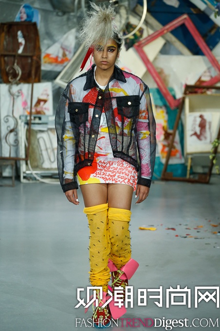 Meadham Kirchhoff 2015׶ʱװ㳡ͼƬ