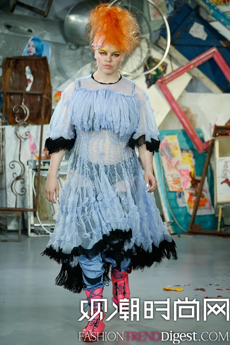 Meadham Kirchhoff 2015׶ʱװ㳡ͼƬ