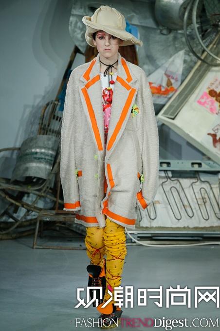 Meadham Kirchhoff 2015׶ʱװ㳡ͼƬ