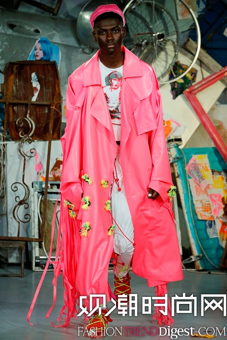 Meadham Kirchhoff 2015׶ʱװ㳡ͼƬ