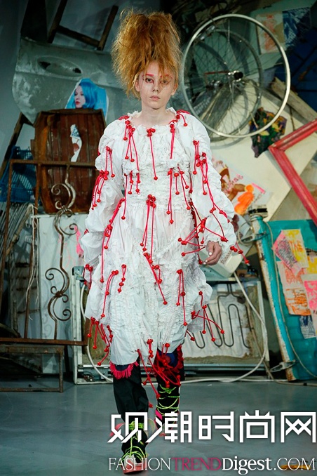 Meadham Kirchhoff 2015׶ʱװ㳡ͼƬ