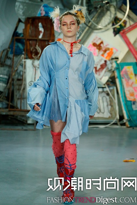 Meadham Kirchhoff 2015׶ʱװ㳡ͼƬ