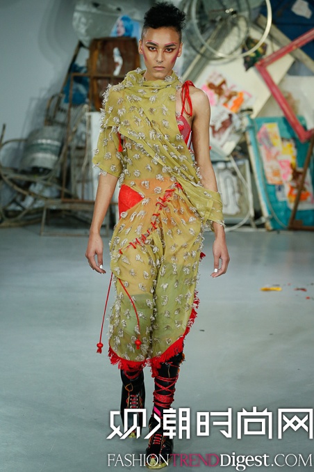 Meadham Kirchhoff 2015ĂؕrbDƬ