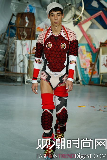 Meadham Kirchhoff 2015ĂؕrbDƬ