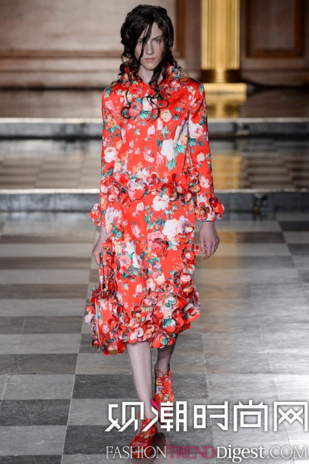 Simone Rocha 2015׶ʱװ㳡ͼƬ