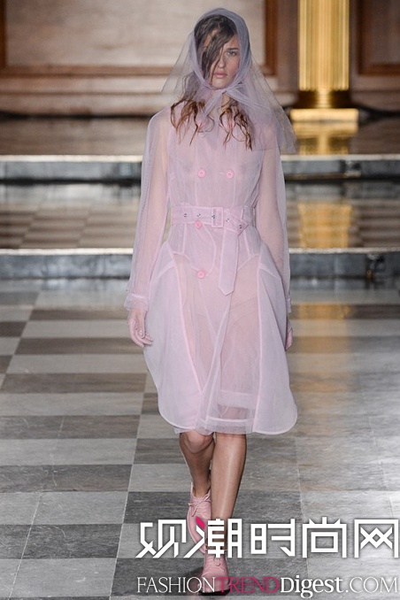 Simone Rocha 2015׶ʱװ㳡ͼƬ